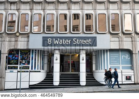 Liverpool, Uk- Sept 7, 2022: 8 Waterstreet Office Building In Liverpool England