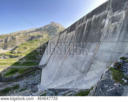 The Dam Lucendro Or Concrete Dam On The Reservoir Lake Lago Di Lucendro In The Swiss Alpine Area Of 