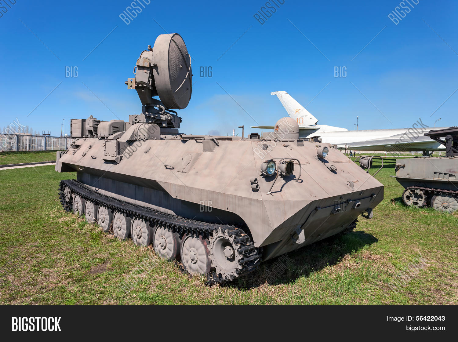 1Rl239 Mobile H-band Image & Photo (Free Trial) | Bigstock