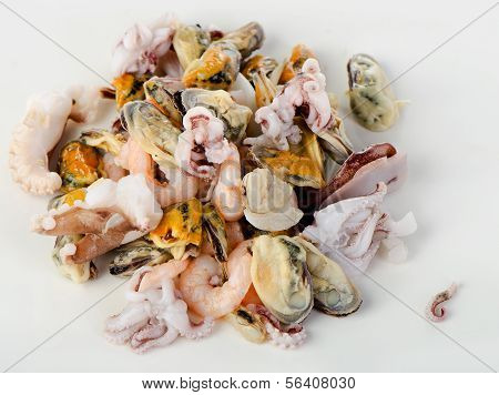 Raaka Mixed Seafood
