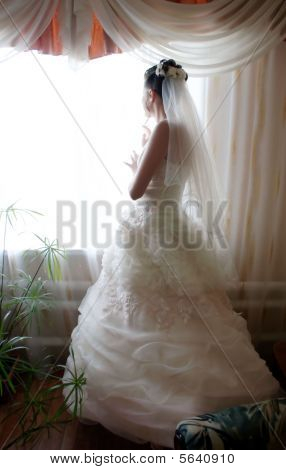 待っています。