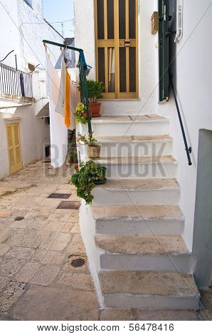 Alleyway. Noci. Puglia. Italy.