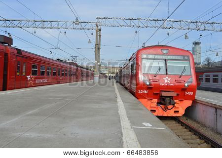 MOSCOW - MARCH 30:  Aeroexpress red train on Paveletsky station on March 30, 2014 in Moscow. Aeroexpress Ltd. is the operator of air rail link services in Moscow, Russia