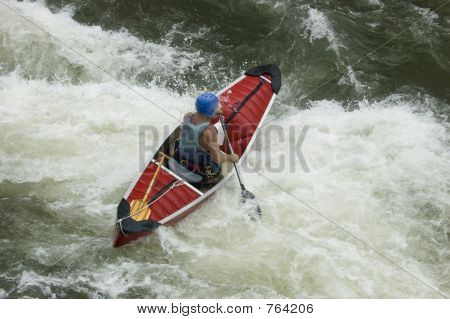 Kayak de aguas bravas
