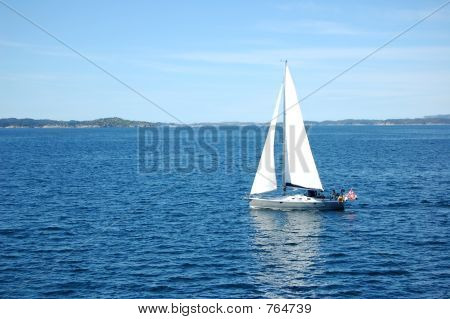 bílé plachty