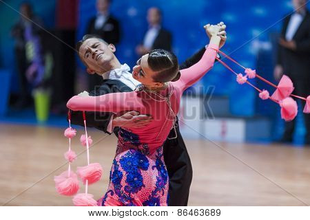 Minsk, Belarus-february 14, 2015: Professional Dance Couple Of Korostashov Denys And Kostyleva Natal