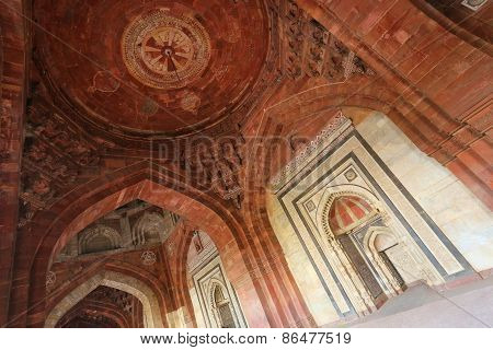 Interior Of Qila-i-kuna Mosque, Purana Qila, New Delhi, India