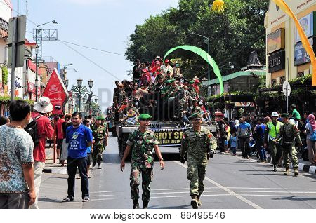 Leopard Tanks full of civilians, Yogyakarta city festival parade