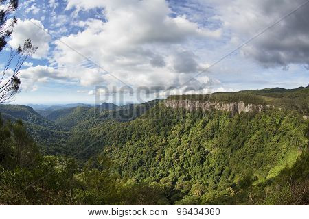 Springbrook National Park, Goomoolahra Falls Lookout
