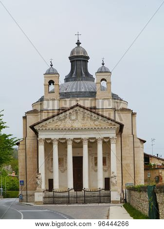 The front of the Maser basilica in Italy