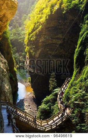 Longshuixia Fissure Gorge
