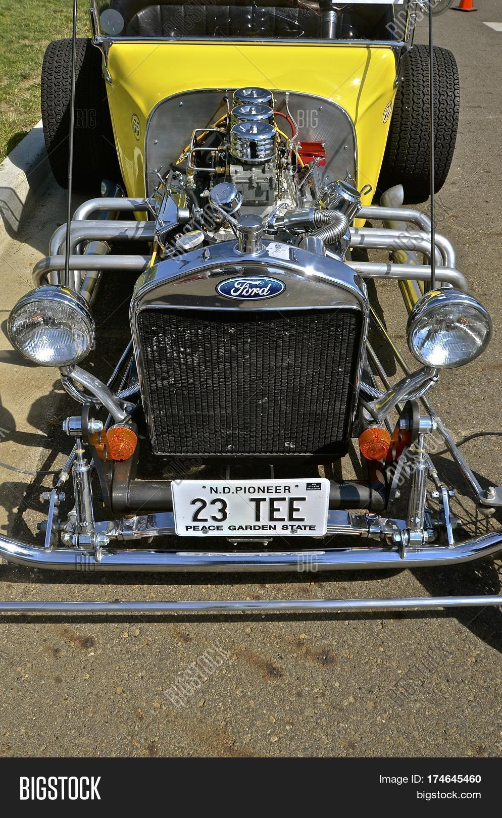 BISMARCK, NORTH DAKOTA Image & Photo (Free Trial) Bigstock