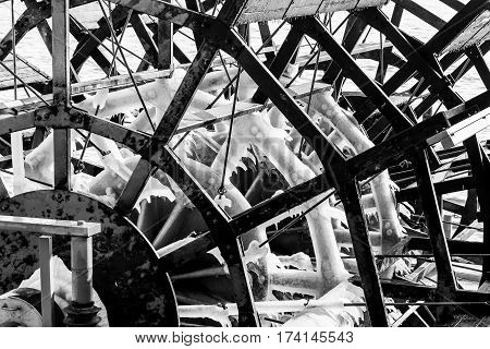 Icicled Paddle Wheel In Monochrome