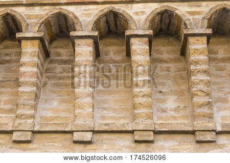 Background of ancient red brick wall arch