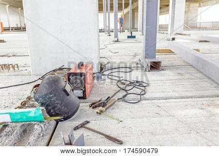 Inverter welding machine welding equipment welding mask welding electrodes high voltage wires with clips set of accessories for arc welding.