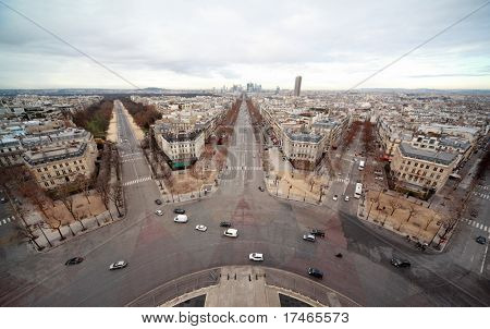 La Defense Mahallesi, avenue Mac-Mahon, Caddesi Grand Armagh, avenue Foch, Bois de Boulogne