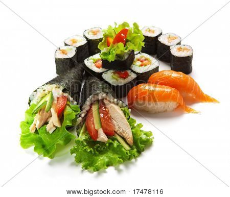 Sushi Set - Maki Sushi farklı türleri ve el rulo suşi (temaki)