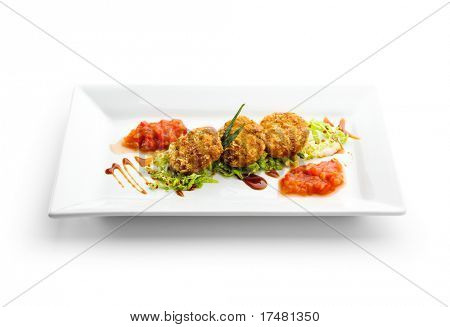 Vlees kroket met tomatensaus