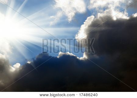 Dramatische Gewitterwolke