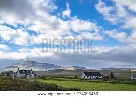 Autumn Countryside Landscape Of The Staffin Area With The Quiraing In Background - Isle Of Skye, Sco