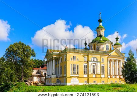 Cathedral Of The Ascension Of The Lord. Spaso-sumorin Monastery. Totma. Vologda Region. Russia.