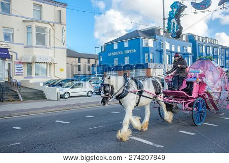 Blackpool, England - October 26, 2018: Blackpool Promenade During An Autumn Weekend. Blackpool Is On