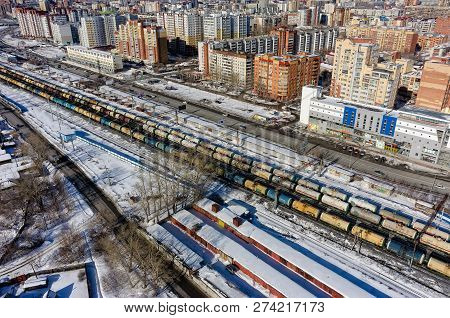 Tyumen, Russia - March 9, 2016: The Railroad Along 50 Let Vlksm Street, Dividing Old And New Distric