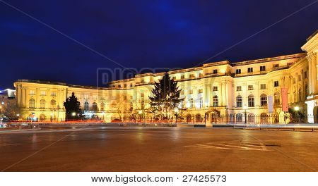 ブカレスト, ルーマニアの王宮