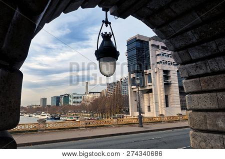 Paris, France - December 05, 2018: View Of French Ministry Of Finance In Bercy Through An Arch Of Be