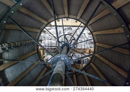 Concept Of Weaving Traditional Tweed Products In Scotland