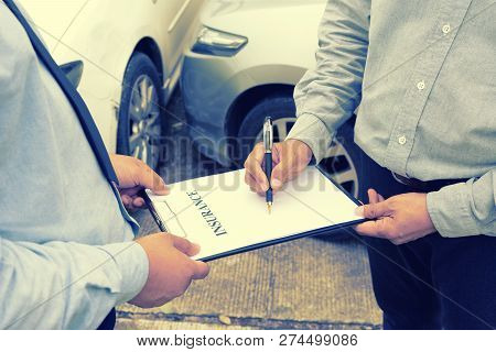On The Road Car Accident Insurance Agent Examining Carcrash