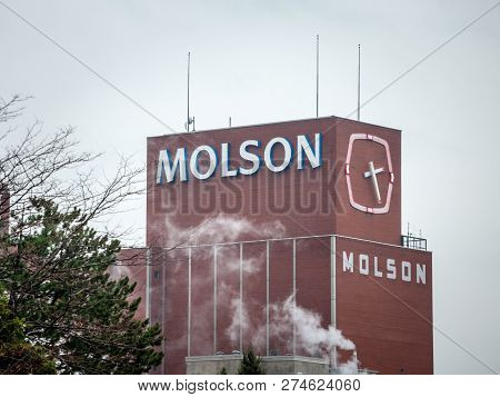 Montreal, Canada - November 5, 2018: Molson Coors Logo On Molson Brewery Brick Tower In Downtown Mon