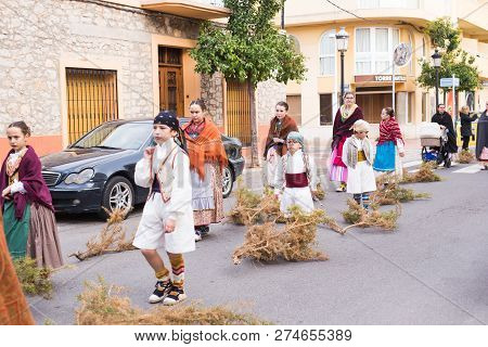 Oropesa Del Mar, Spain - January 13, 2018: Holiday Procession On Festival Of Saint Anthony In The St