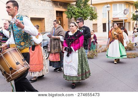 Oropesa Del Mar, Spain - January 13, 2018: Holiday Procession On Festival Of Saint Anthony In The St