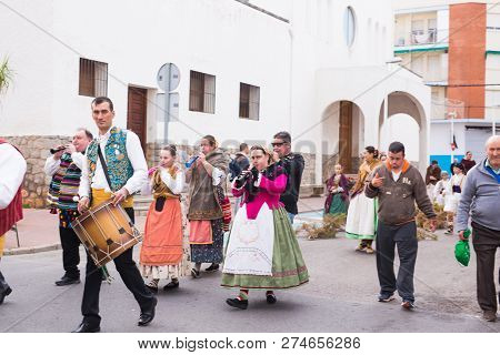 Oropesa Del Mar, Spain - January 13, 2018: Holiday Procession On Festival Of Saint Anthony In The St