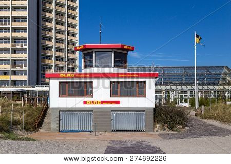 Fehmarn, Germany - September 30, 2018: A Lifeguard Hut At The South Beach On The Island Fehmarn