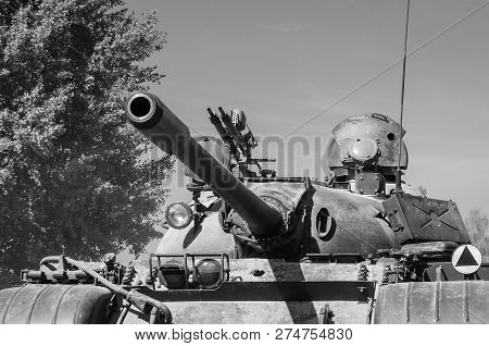 MILITARY VEHICLE - Tank from Cold War period of Soviet construction