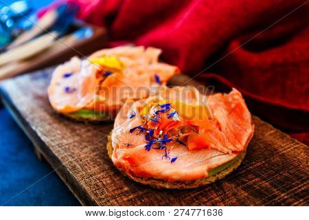 Asparagus salmon tartlets chiffonade, pickled vegetables, creamy creamy
