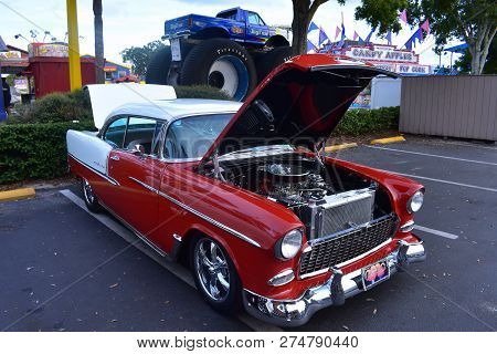 Orlando, Florida.  November 16, 2018. Vintange Cars Exhibition In Saturday Nite Classic Car Show And