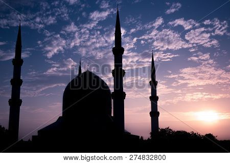 The Silhouette Of The Blue Mosque With Dramatic Clouds And Sky During The Sunrise