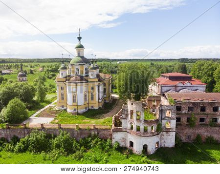 Cathedral Of The Ascension Of The Lord. Spaso-sumorin Monastery. Totma. Vologda Region. Russia.