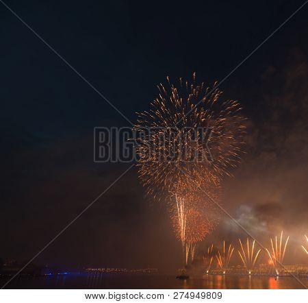 Night City Evining Firevork Above River Long Exposure Shoot Picture From Tripot