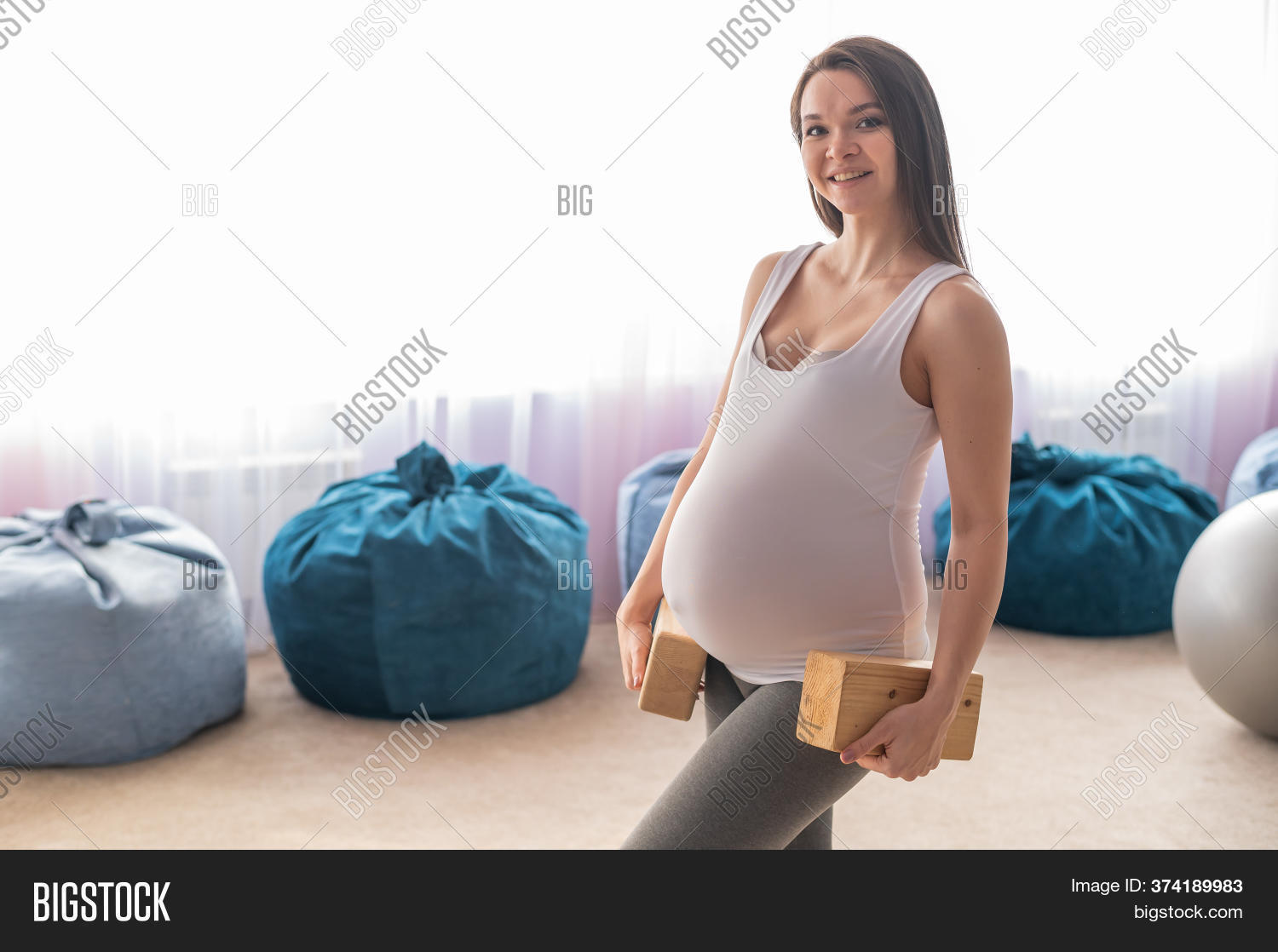 Caucasian Pregnant Image & Photo (Free Trial) Bigstock