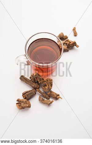 Hemidesmus Indicus Or Indian Sarsaparilla  Also Known As Anantamul Or Anant Bel Is A Species Of Plan