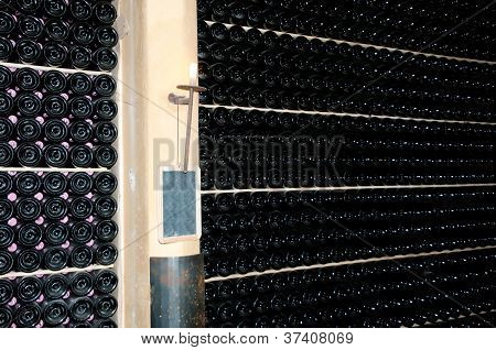 Vinný sklep (Itálie, Franciacorta)