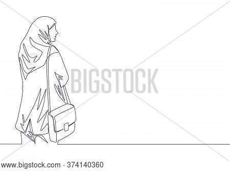 Single Continuous Line Drawing Of Young Cute Muslimah On Traditional Arabic Cloth With Pocket Bag. B