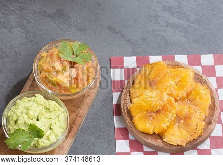 Patacón Fried Flattened Pieces Of Green Plantain (tostón, Tachino)