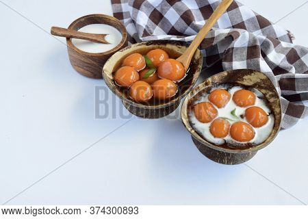 Bubur Biji Salak, Indonesian Dessert Porridge Of Sweet Potato Balls With Coconut Milk. A Popular Foo