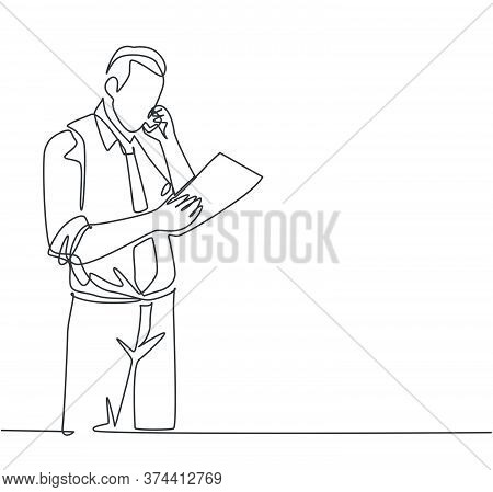 One Single Line Drawing Of Young Manager Call Recruitment Manager With Cellphone And Ask Application