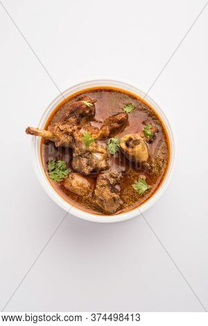 Mutton Masala Curry In Plastic Container For Home Delivery